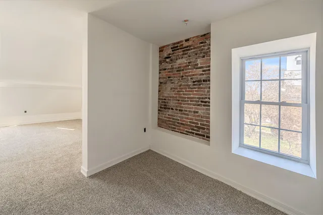 $1,365,000 | 37-39 East Main Street, Searsport, ME 04974