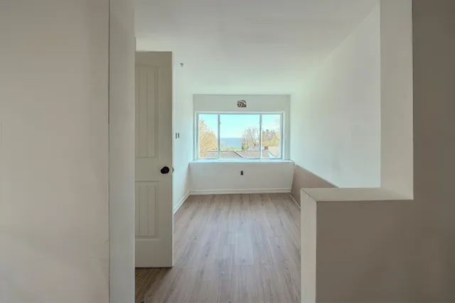 $1,365,000 | 37-39 East Main Street, Searsport, ME 04974