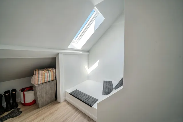 $1,365,000 | 37-39 East Main Street, Searsport, ME 04974