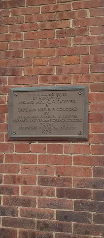 $1,365,000 | 37-39 East Main Street, Searsport, ME 04974