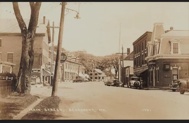 $1,365,000 | 37-39 East Main Street, Searsport, ME 04974