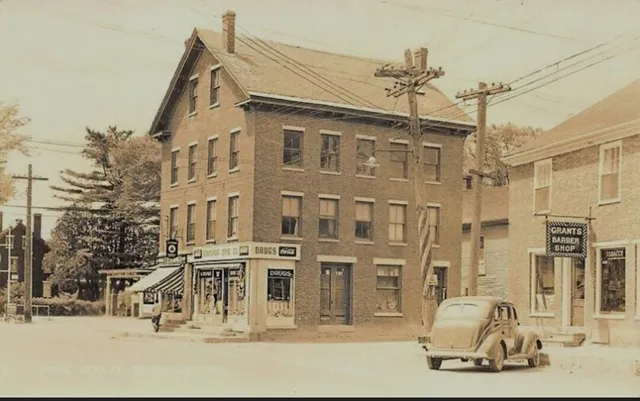 $1,365,000 | 37-39 East Main Street, Searsport, ME 04974