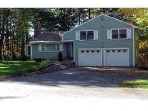 5 York Road Hampstead, NH 03841 - Photo 2 of 5