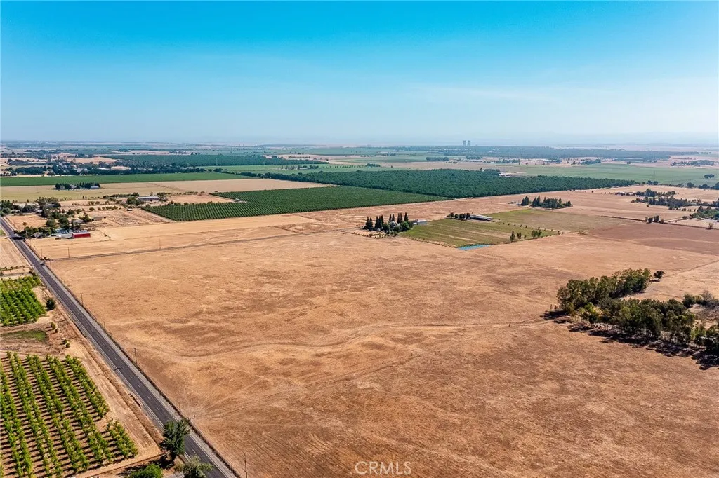 0 Alta Mesa Road Galt, CA 95632 - Photo 11 of 24 a view of an ocean beach and city