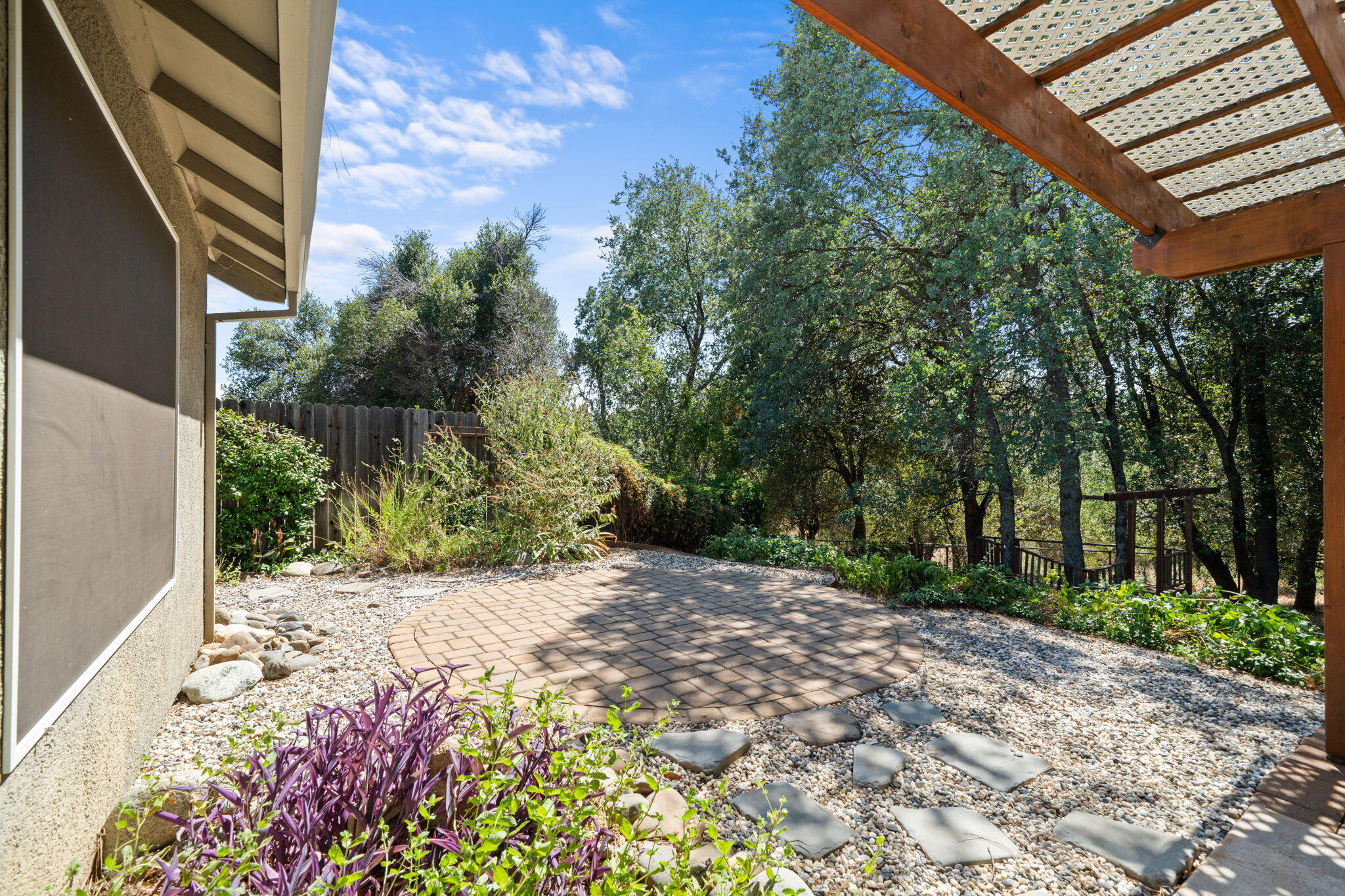 3790 Indio Way Redding, CA 96002 - Photo 36 of 51 Backyard