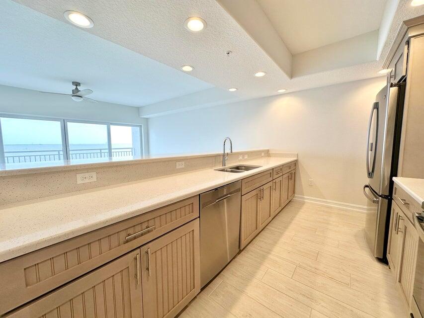 1825 Riverside Drive, Unit 404 Titusville, FL 32780 - Photo 13 of 19 13