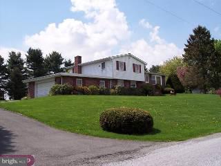 282 Warwick Road Elverson, PA 19520 - Photo 1 of 6 Gallery Image 1