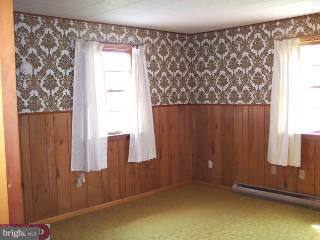 282 Warwick Road Elverson, PA 19520 - Photo 6 of 6 Gallery Image 6
