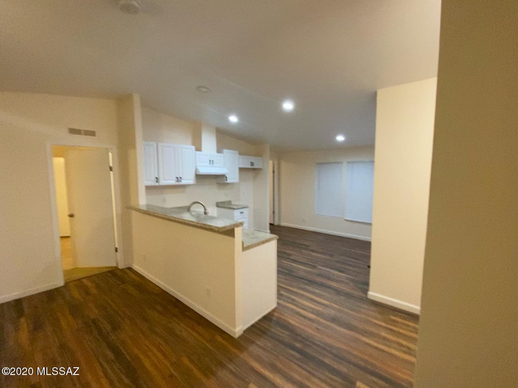 9190 South Fillmore Road Tucson, AZ 85736 - Photo 7 of 34 Gallery Image 7
