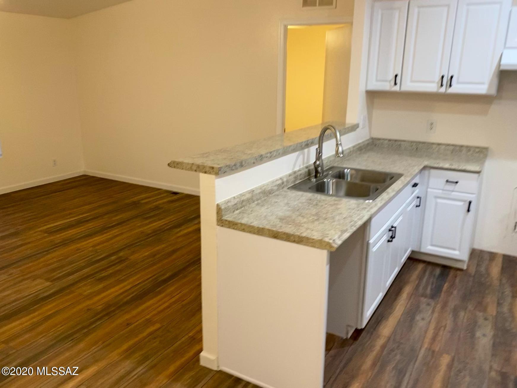 9190 South Fillmore Road Tucson, AZ 85736 - Photo 8 of 34 Gallery Image 8