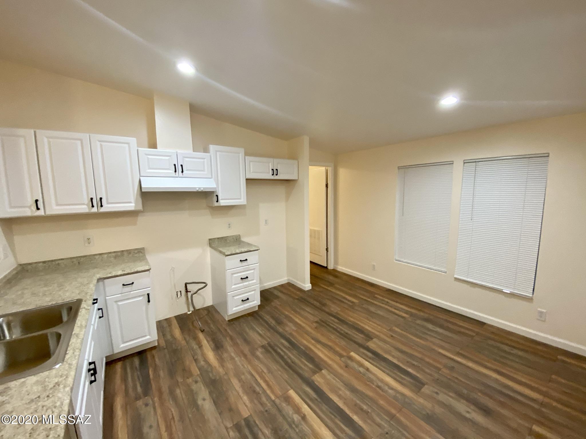 9190 South Fillmore Road Tucson, AZ 85736 - Photo 10 of 34 Gallery Image 10