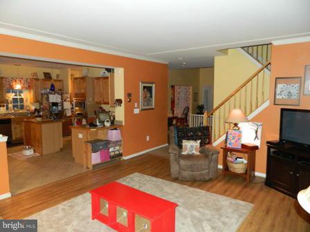 114 Seamaster Road Baltimore, MD 21221 - Photo 12 of 29 Interior (General)