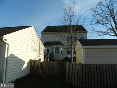 114 Seamaster Road Baltimore, MD 21221 - Photo 28 of 29 Exterior (Rear)