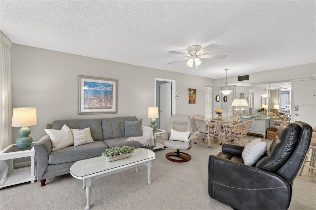 519 Albee Farm Road, Unit 214 Venice, FL 34285 - Photo 8 of 37