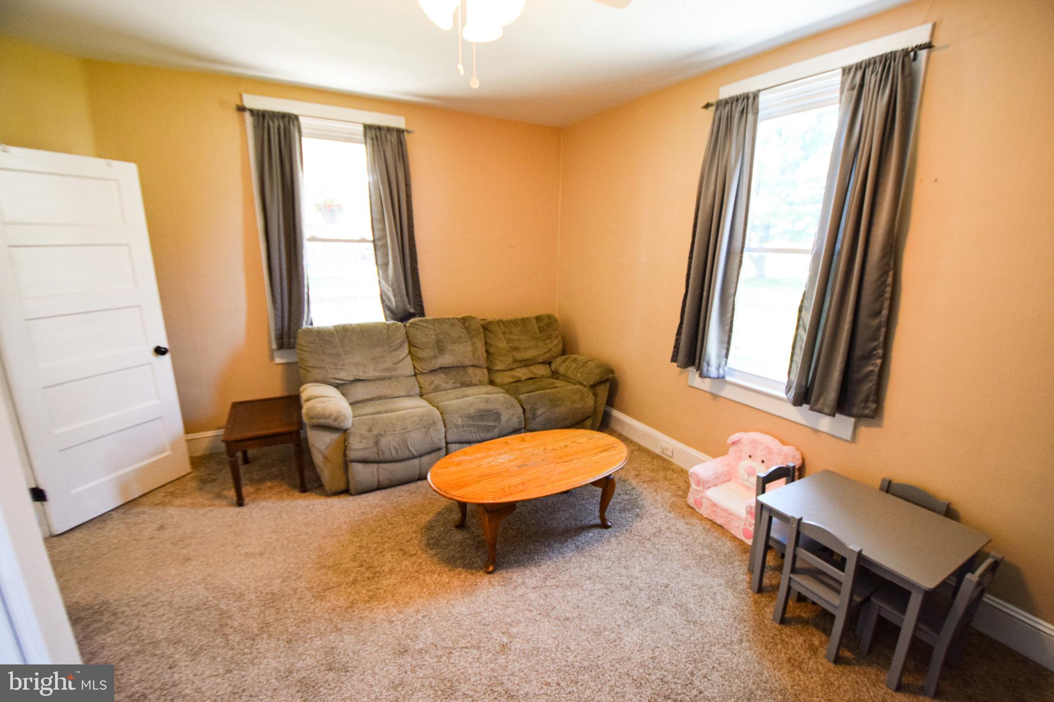 9740 Bird River Road Baltimore, MD 21220 - Photo 7 of 28 Family Room