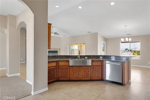 $669,000 | 11569 Arroyo Avenue, Hesperia, CA 92345