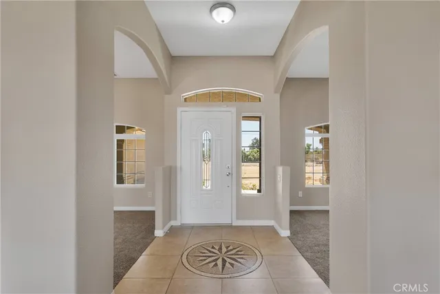 $669,000 | 11569 Arroyo Avenue, Hesperia, CA 92345