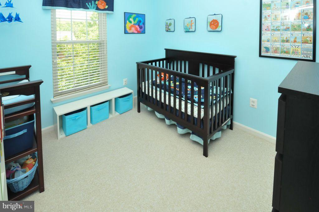 22011 Box Car Square Sterling, VA 20166 - Photo 12 of 23 Bedroom