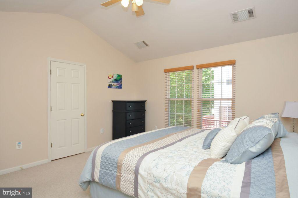 22011 Box Car Square Sterling, VA 20166 - Photo 17 of 23 Bedroom (Master)