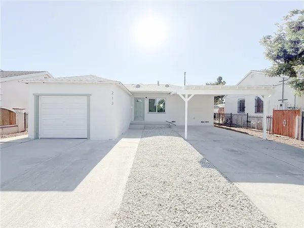$724,900 | 213 North Broadacres Avenue, Compton, CA 90220