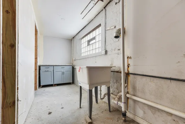 $195,000 | 8145 South Euclid Avenue, Chicago, IL 60617