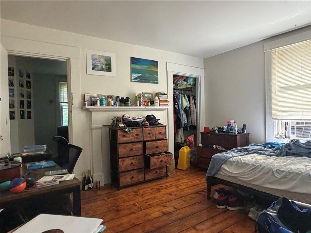 5 Warner Street, Unit 2 Newport, RI 02840 - Photo 10 of 14