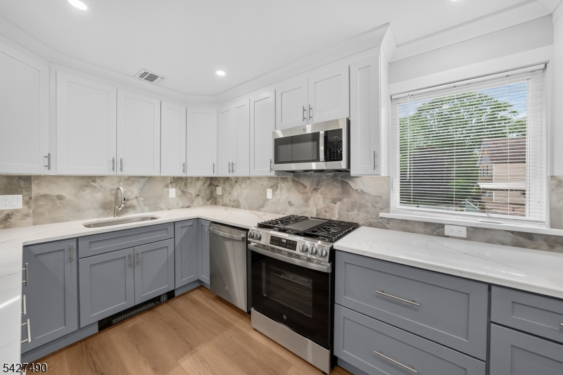 210 Walnut Street, Unit R Garwood, NJ 07027 - Photo 9 of 17