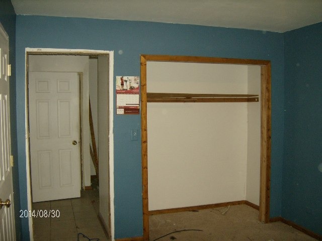 2106 Arthur Avenue Lockport, IL 60441 - Photo 4 of 12 a view of closet