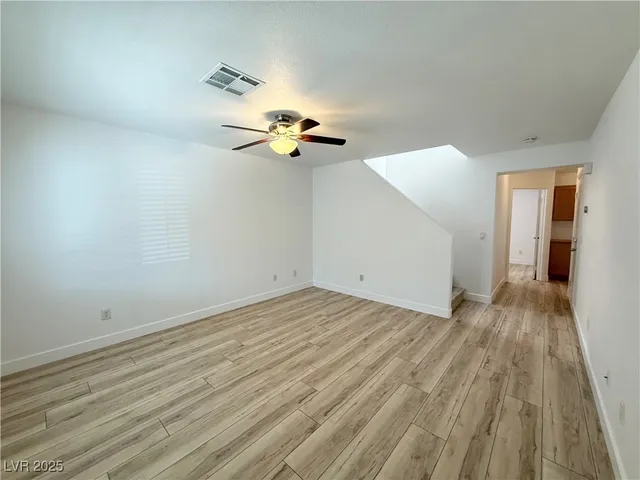 $1,995 | 10448 Wild Bill Court, Las Vegas, NV 89129