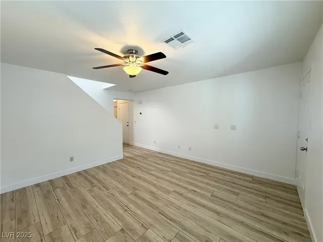 $1,995 | 10448 Wild Bill Court, Las Vegas, NV 89129