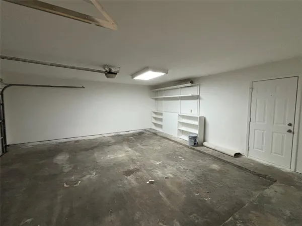 $2,100 | 12614 Campos Drive, Houston, TX 77065