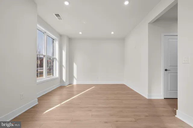 $582,720 | 9739 Grant Avenue, Manassas, VA 20110