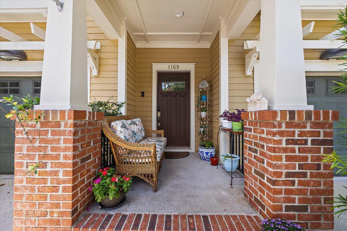 1169 Dingle Road Mount Pleasant, SC 29466 - Photo 1 of 31 Welcome!