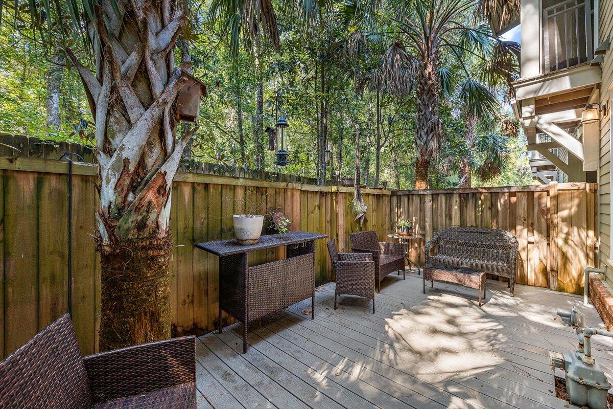 1169 Dingle Road Mount Pleasant, SC 29466 - Photo 23 of 31 Composite decking with privacy fence