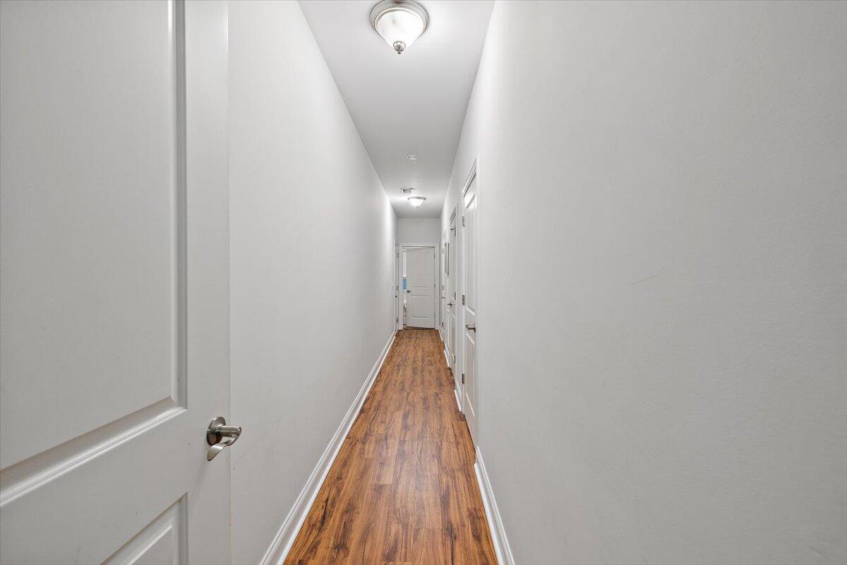 1169 Dingle Road Mount Pleasant, SC 29466 - Photo 25 of 31 09-BN0A5534