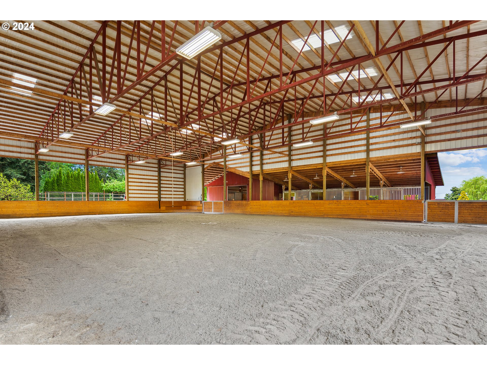 421 Northwest 209th Street Ridgefield, WA 98642 - Photo 47 of 48 a view of swimming pool with an outdoor space