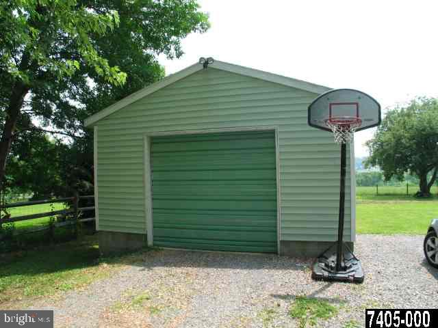 3340 East Prospect Road York, PA 17402 - Photo 20 of 22 Gallery Image 20