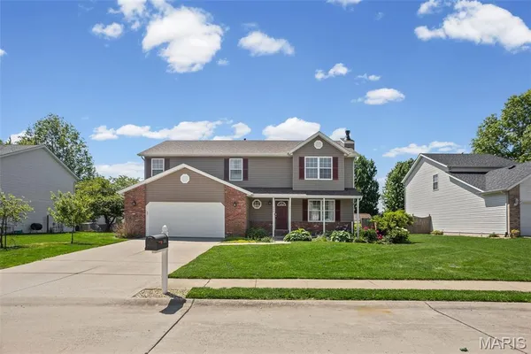 $400,000 | 343 Moultrie Lane, O'Fallon, IL 62269