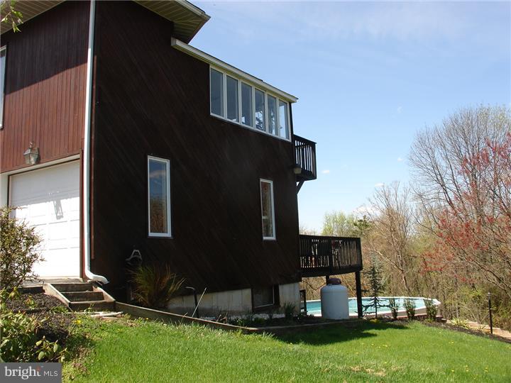 797 Brownsville Road Reading, PA 19608 - Photo 3 of 25 Exterior Side