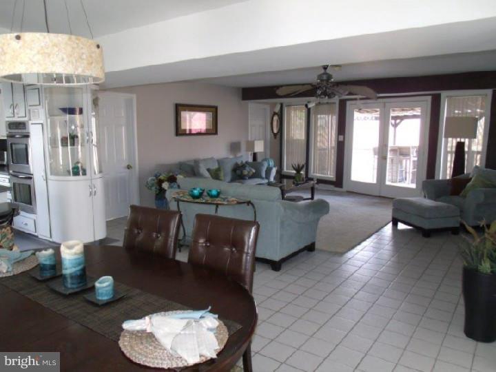 797 Brownsville Road Reading, PA 19608 - Photo 7 of 25 Living Room