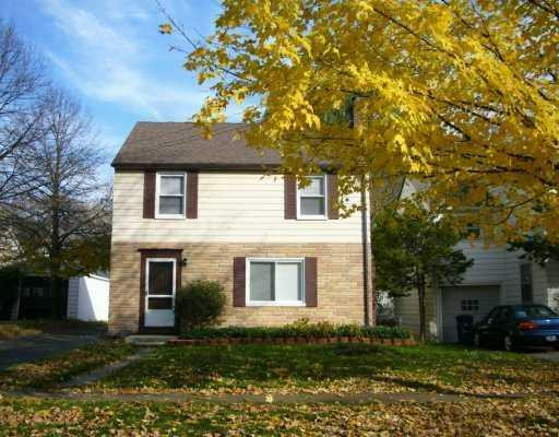 504 Maple Ridge Ann Arbor, MI 48103 - Photo 2 of 8 Photo 2