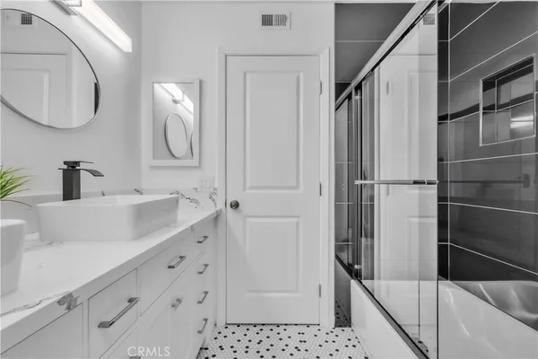 $455,900 | 1742 Sinaloa Road, Unit 329, Simi Valley, CA 93065