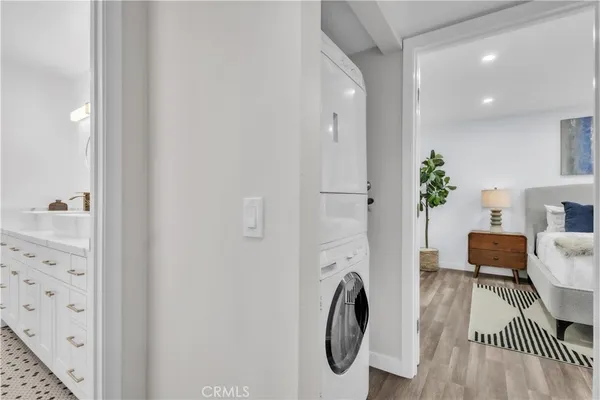 $455,900 | 1742 Sinaloa Road, Unit 329, Simi Valley, CA 93065