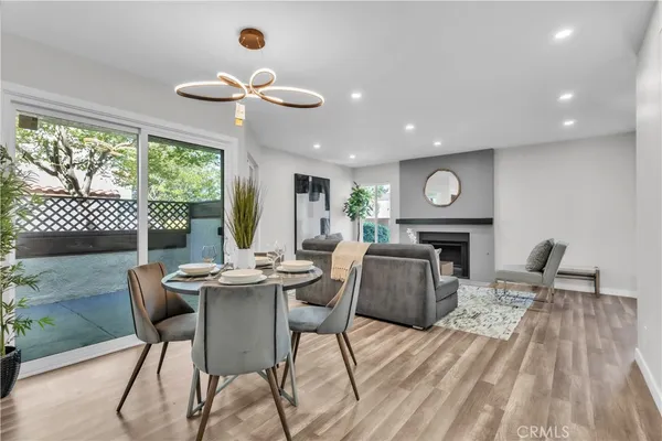 $455,900 | 1742 Sinaloa Road, Unit 329, Simi Valley, CA 93065