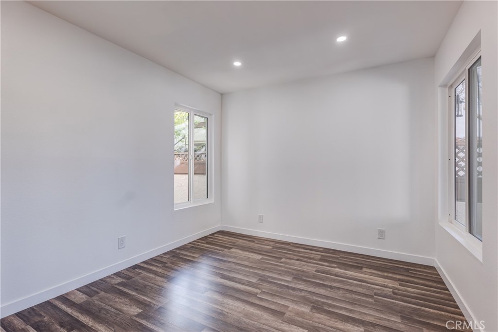 1742 Sinaloa Road, Unit 329 Simi Valley, CA 93065 - Photo 7 of 16