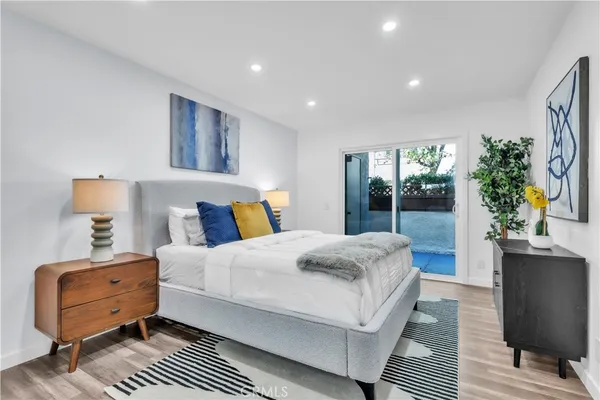 $455,900 | 1742 Sinaloa Road, Unit 329, Simi Valley, CA 93065