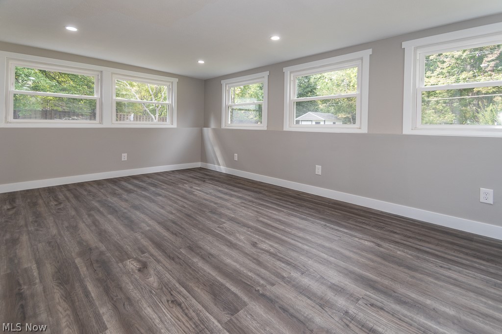7395 Johnnycake Ridge Road Mentor, OH 44060 - Photo 17 of 34 Gallery Image 17