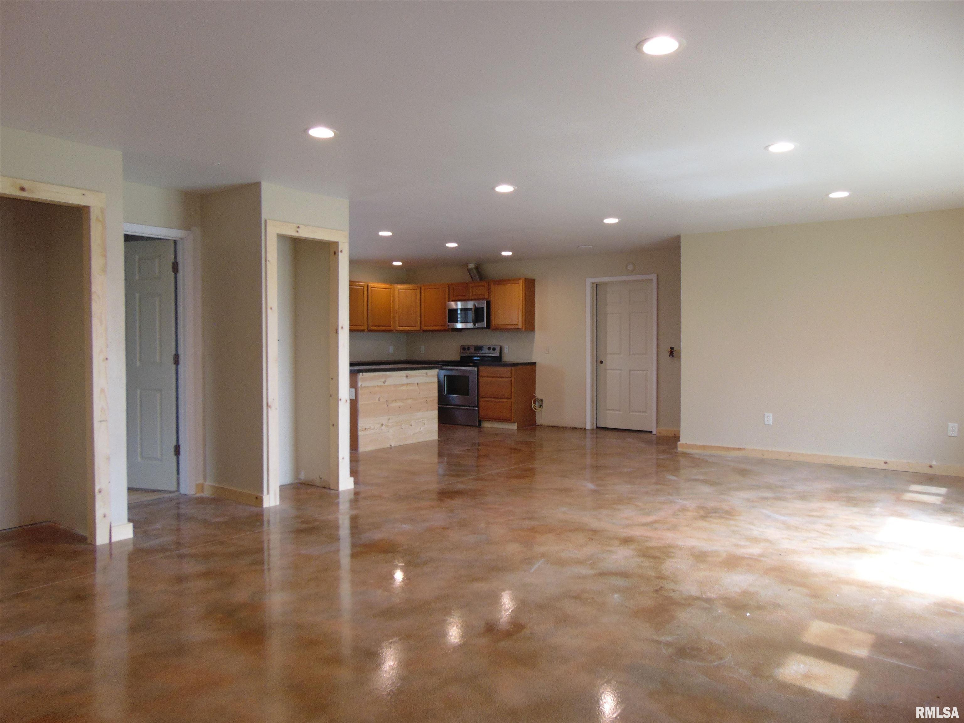 1207 Largent Street Harrisburg, IL 62946 - Photo 9 of 20