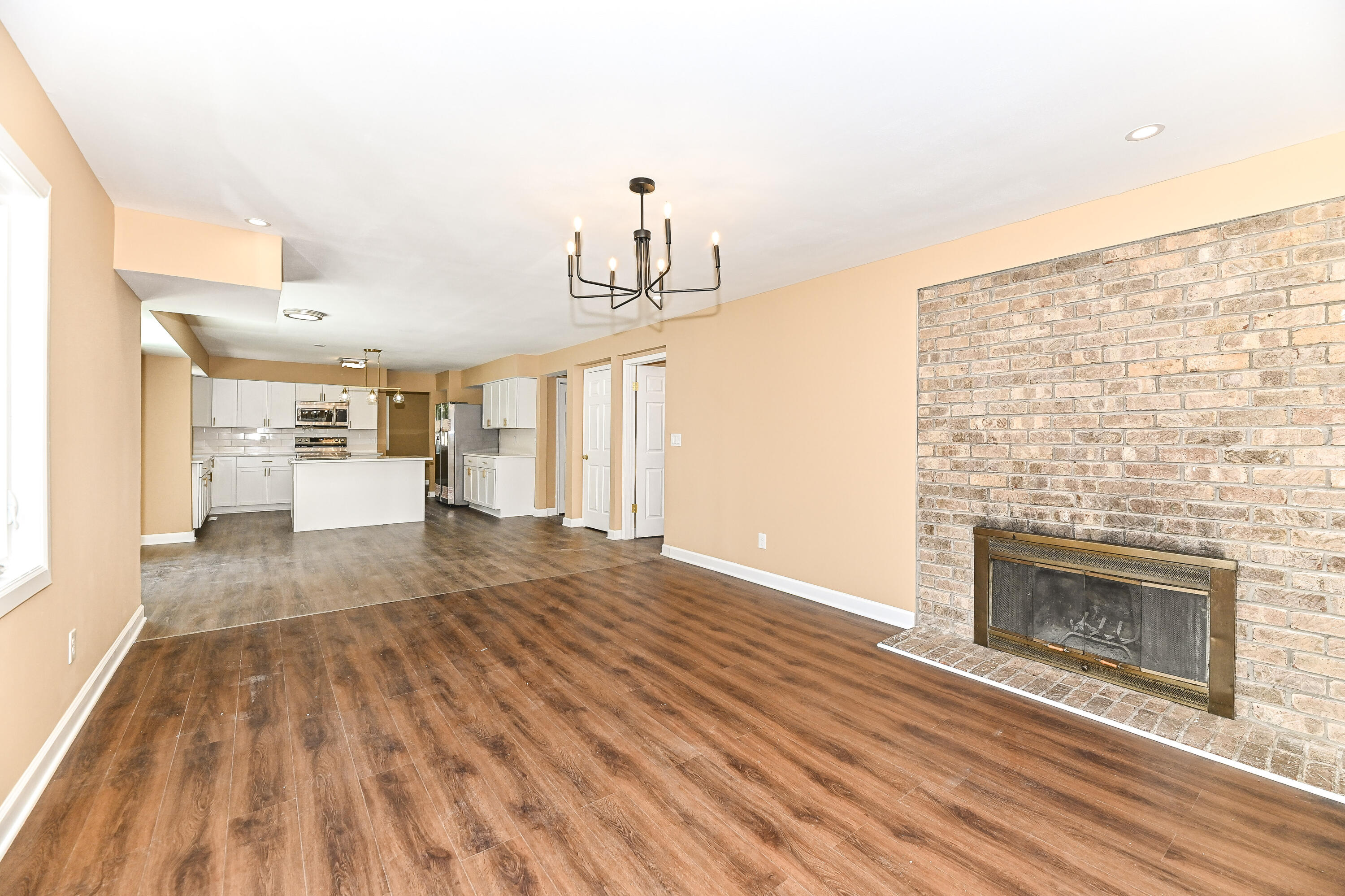 5344 Willowview Road Caledonia, WI 53402 - Photo 13 of 44 willowview-21