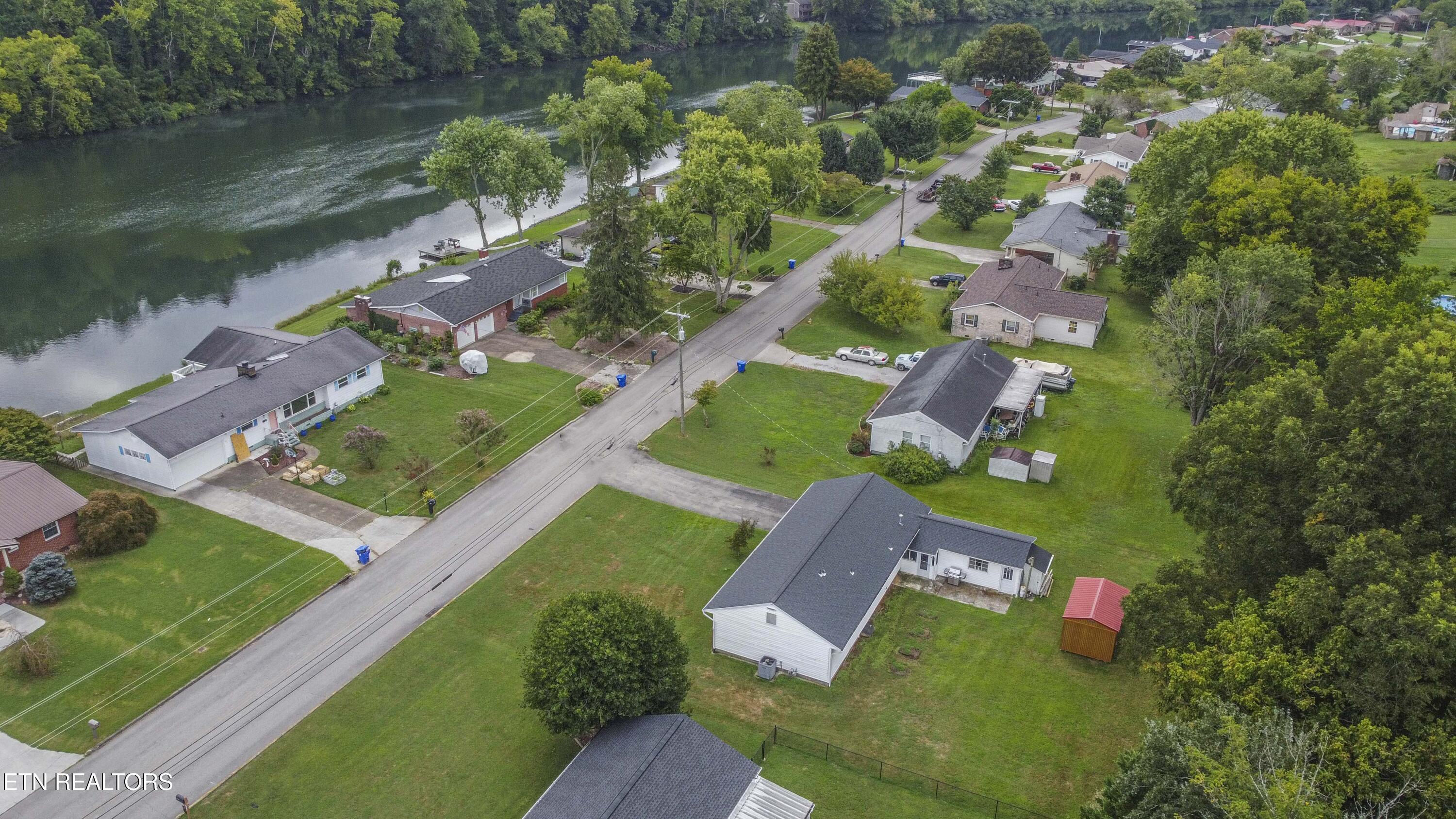 509 Riverside Drive Clinton, TN 37716 - Photo 46 of 52 ddrone 1_1